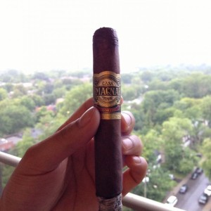 Casa Magna Colorado Robusto. Full-flavored cigar, full of rich coffee notes and balanced by a cedary sweetness with a hint of raisins. Perfection.