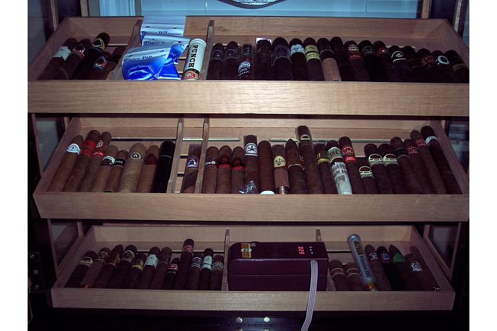 1My Humidor.jpg