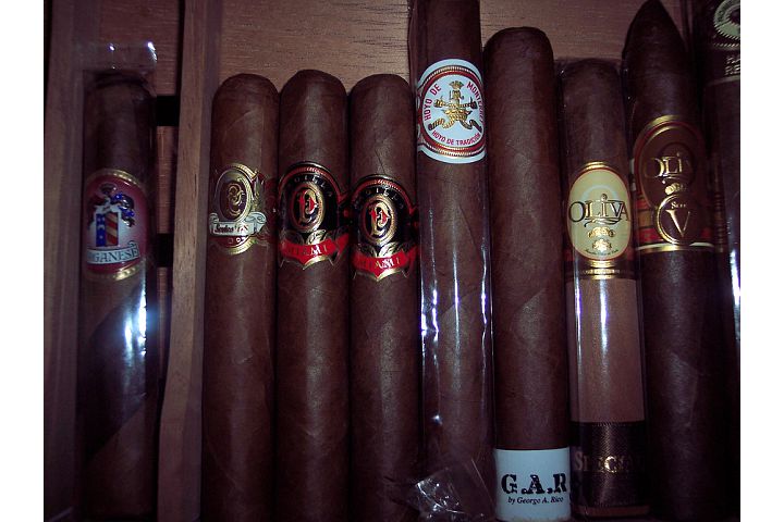 7medium cigars.jpg