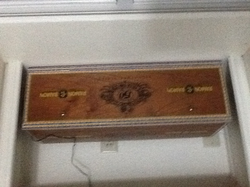 Cigar box