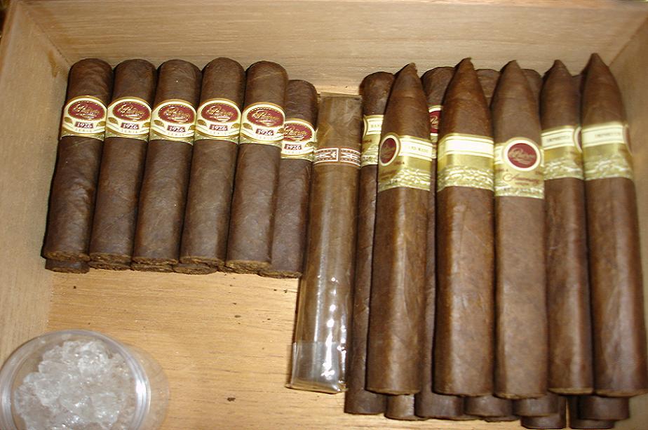 humidor 2.JPG