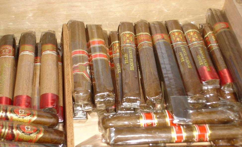 humidor 4.JPG